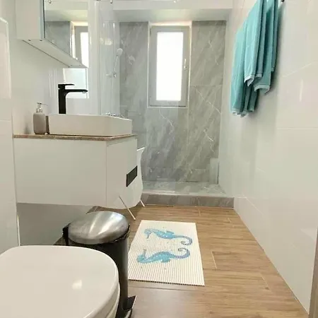 Ilaria-endless Summer Mamaia Nord Navodari