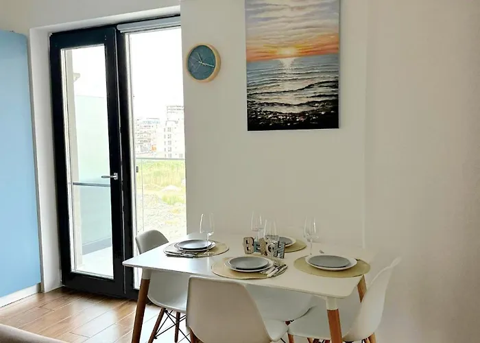 Ilaria-endless Summer Mamaia Nord *